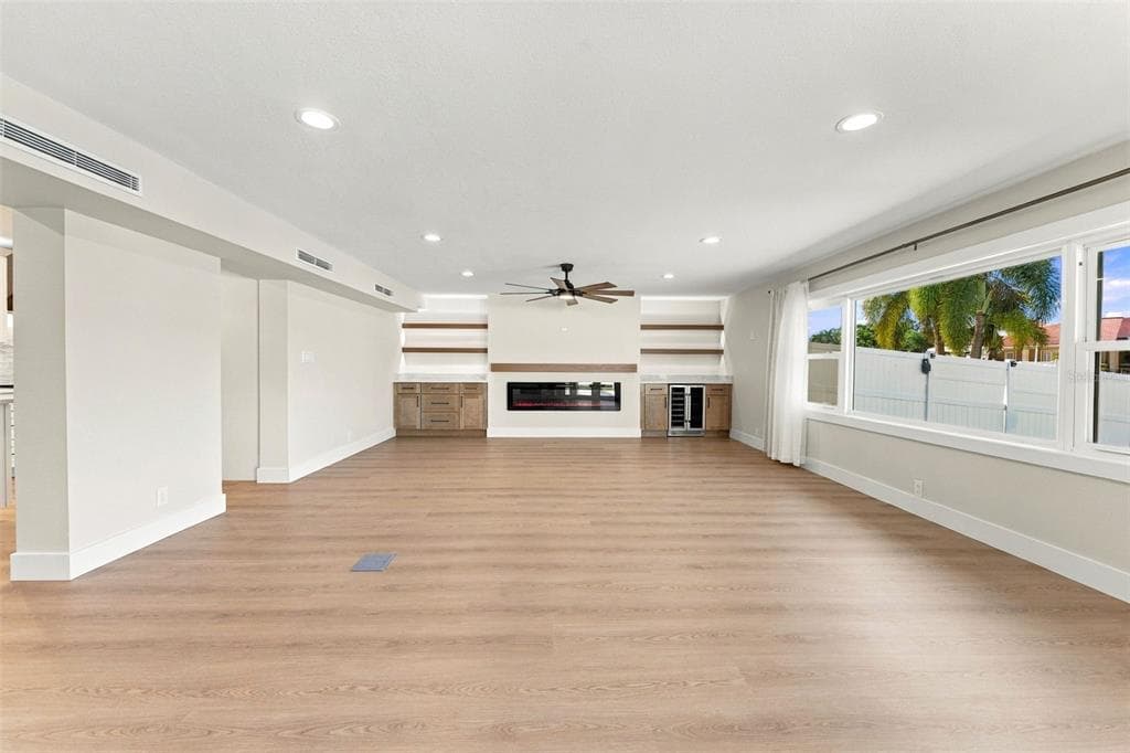 3912 FONTAINEBLEAU DRIVE photo 20