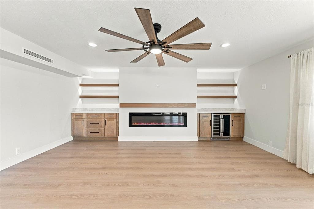 3912 FONTAINEBLEAU DRIVE photo 24