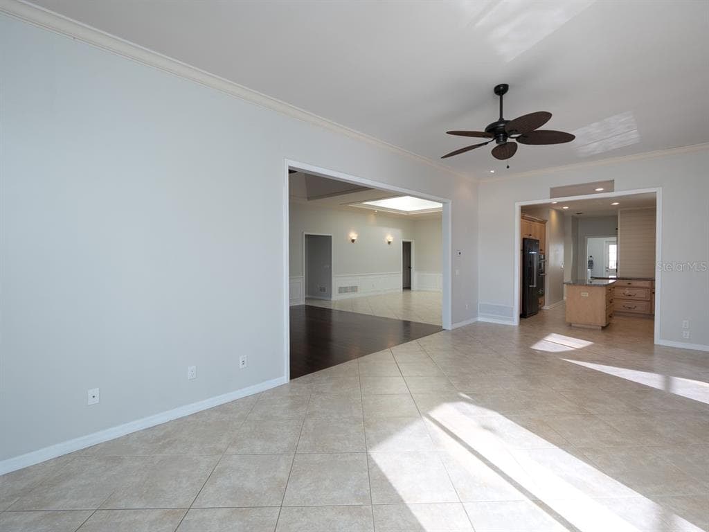 71 CAYMAN ISLES BOULEVARD photo 22