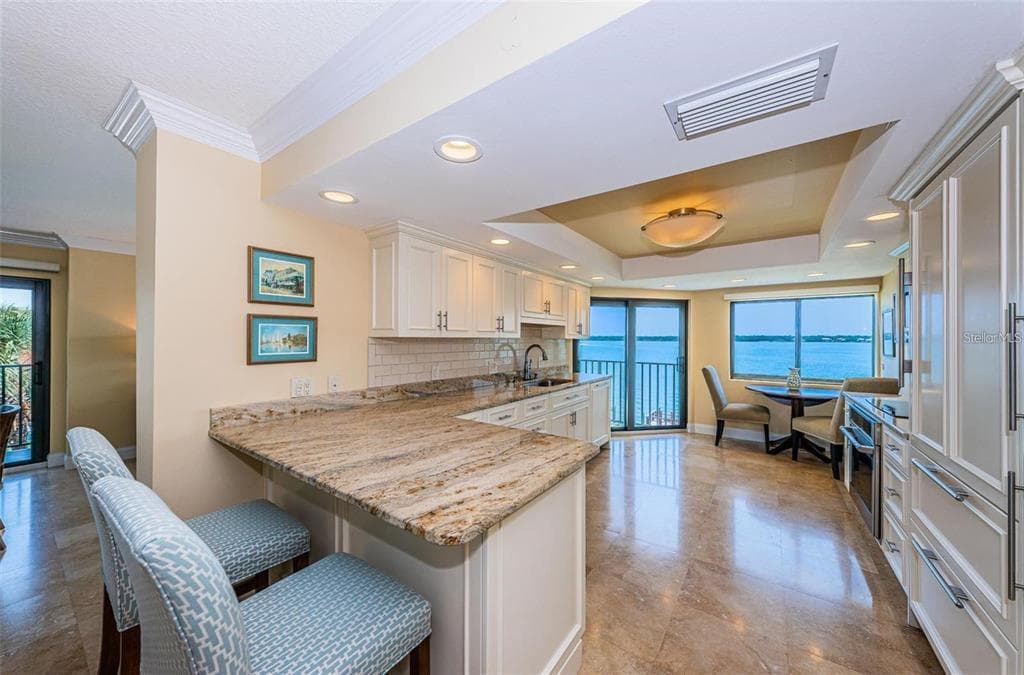 240 SAND KEY ESTATES DRIVE 222 photo 6