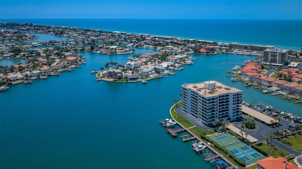 240 SAND KEY ESTATES DRIVE 222 photo 25