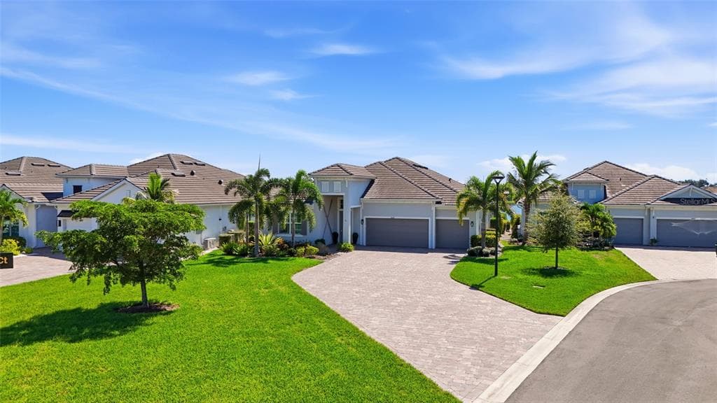 14009 INDIGO BLUE COURT 2