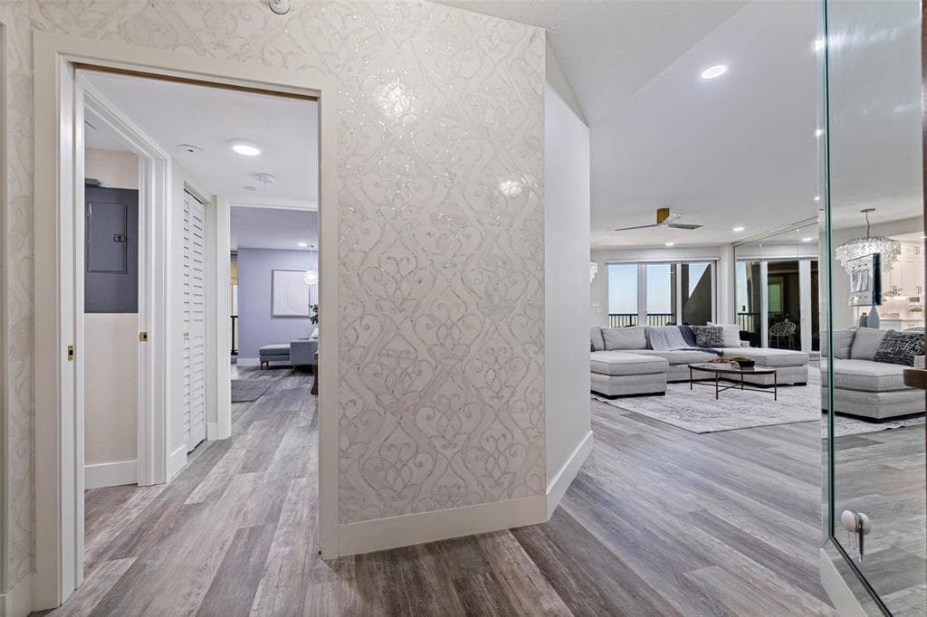 1600 GULF BOULEVARD 1112 photo 7
