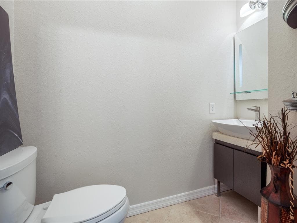 10 WINDRUSH COURT photo 8