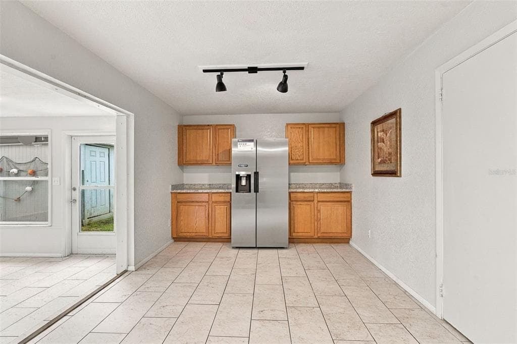 6457 OTIS ROAD photo 15