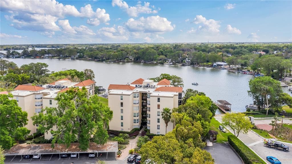 206 QUAYSIDE CIR #203 2
