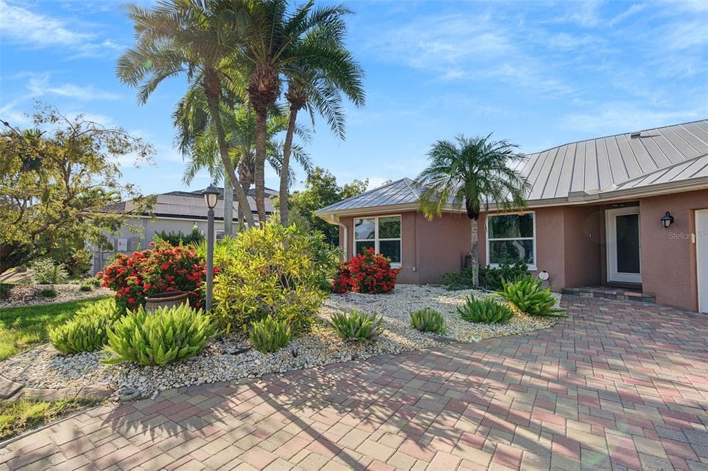 6604 BLACKFIN WAY photo 9