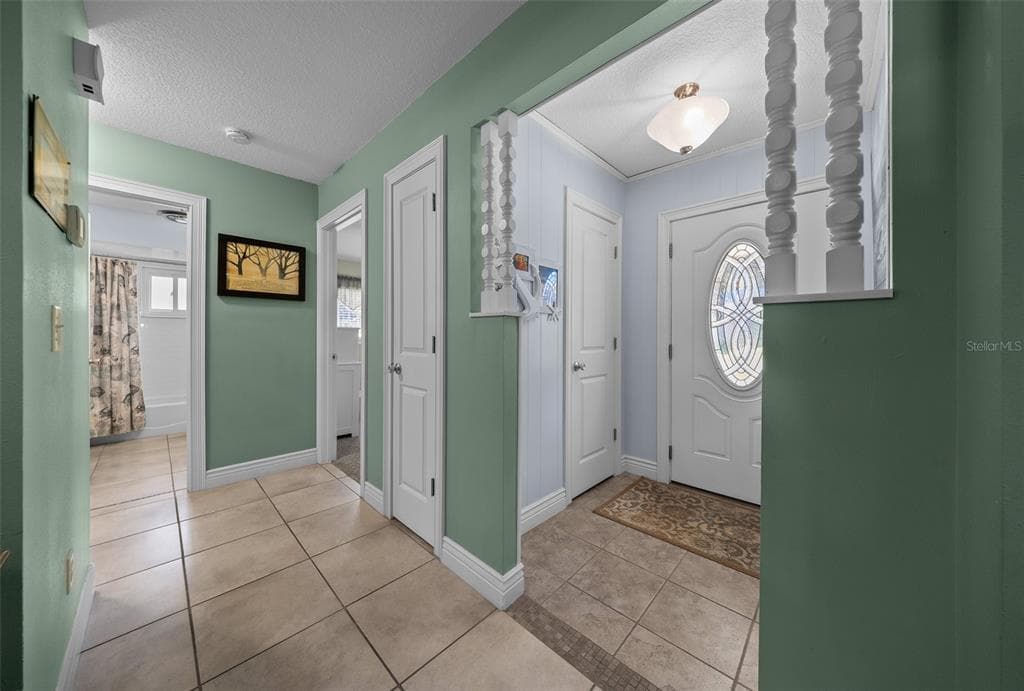 5911 W RIVERBEND ROAD photo 11