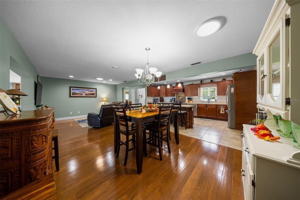 5911 W RIVERBEND ROAD photo 19