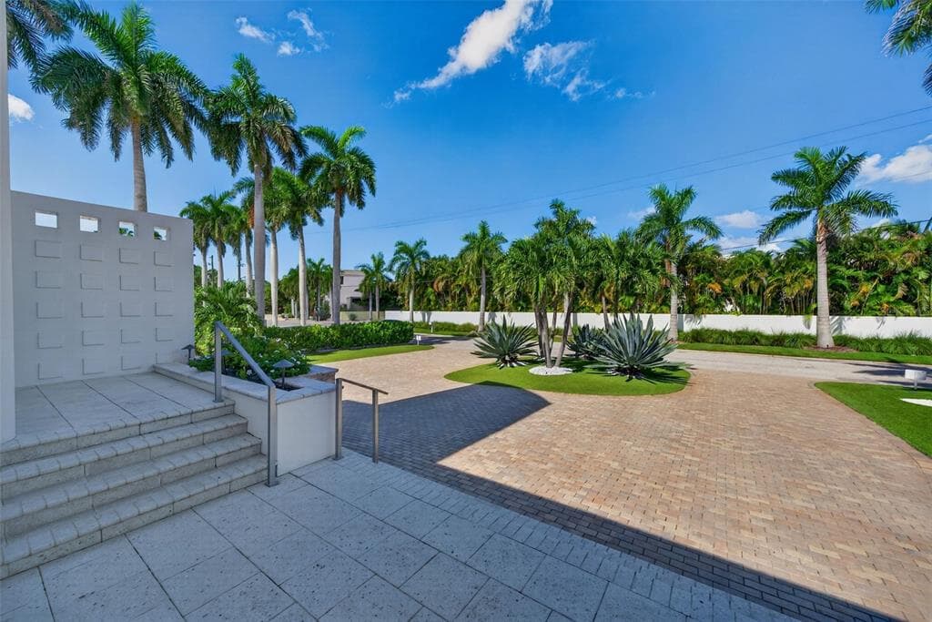 222 MORNINGSIDE DRIVE 5