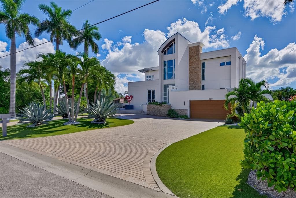 222 MORNINGSIDE DRIVE 4