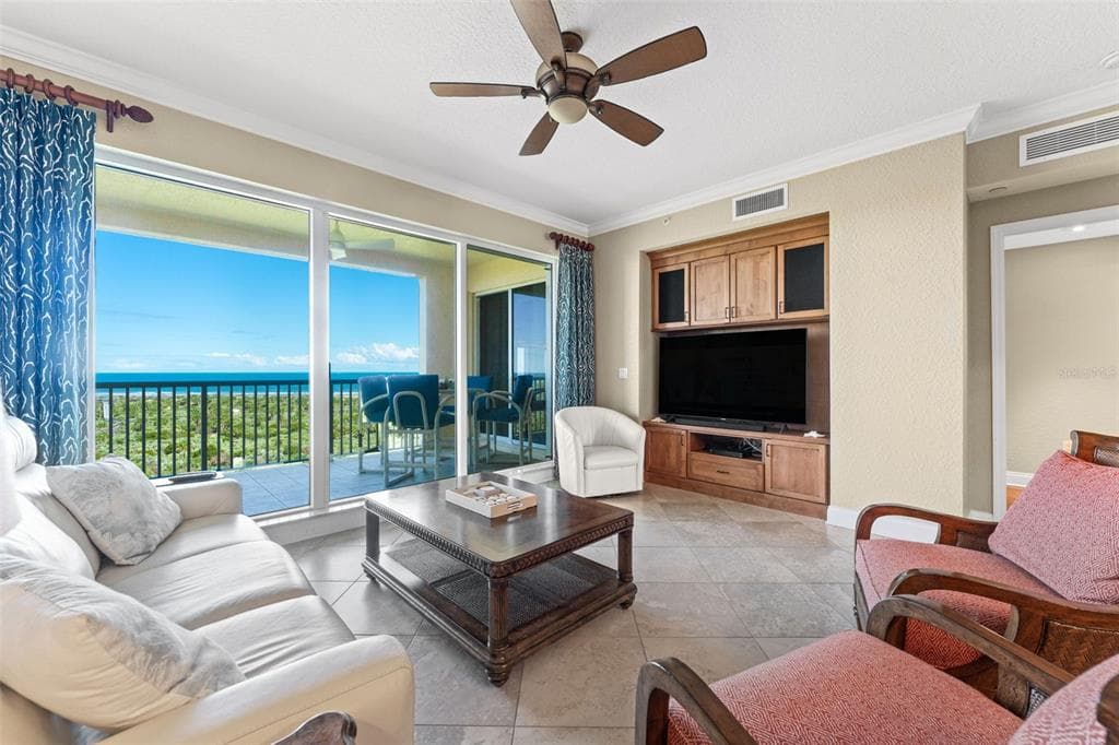 261 MINORCA BEACH WAY 804 photo 21
