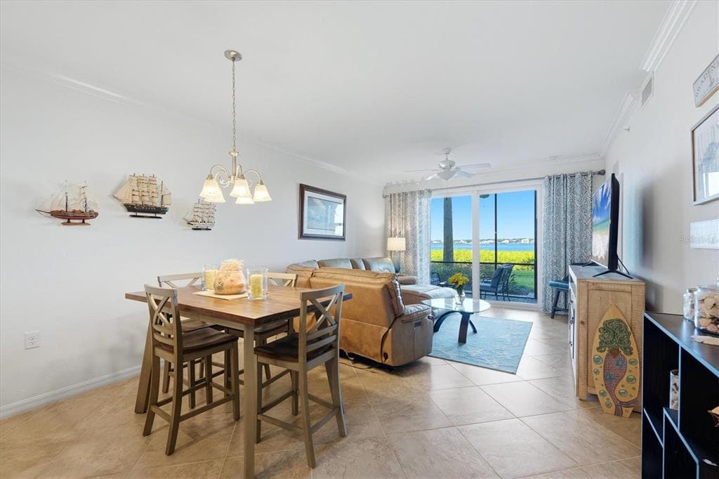 1020 TIDEWATER SHORES LOOP 104 photo 10