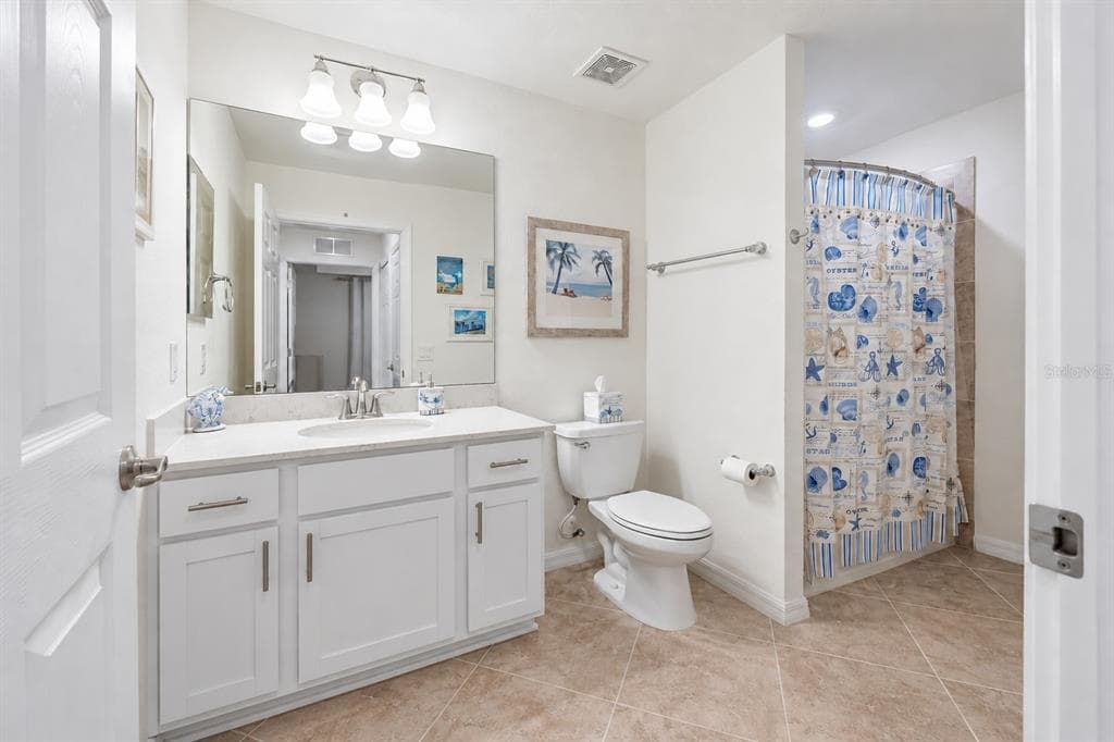 1020 TIDEWATER SHORES LOOP 104 photo 18