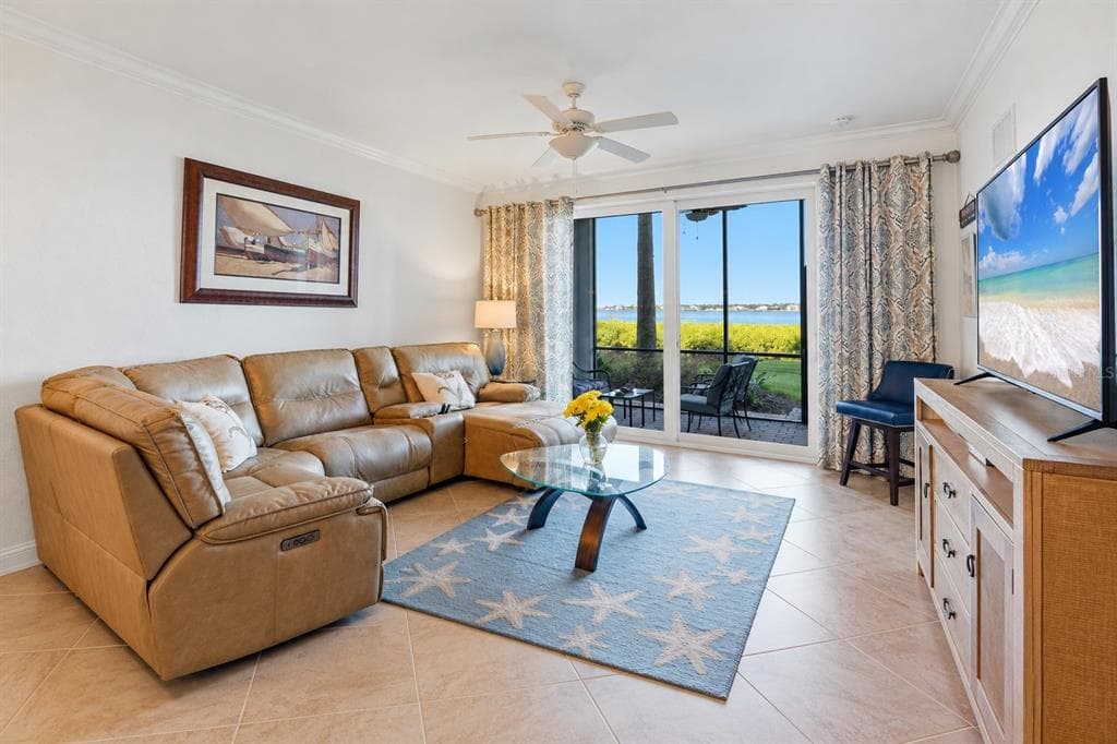 1020 TIDEWATER SHORES LOOP 104 photo 8