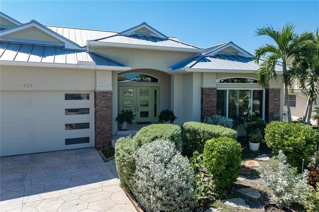 401 SORRENTO COURT photo 17
