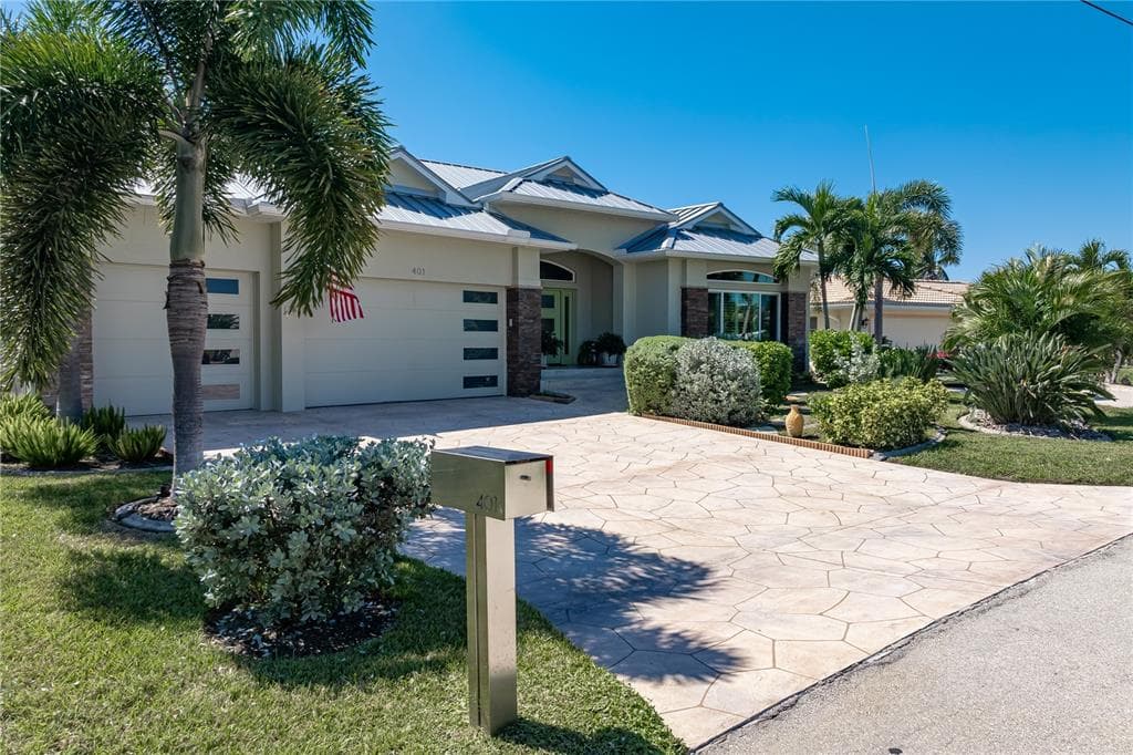 401 SORRENTO COURT photo 15