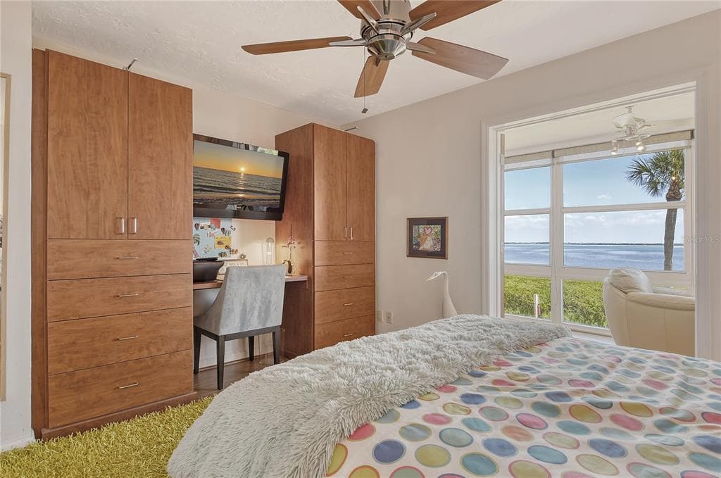 4800 GULF OF MEXICO DRIVE 205 photo 22