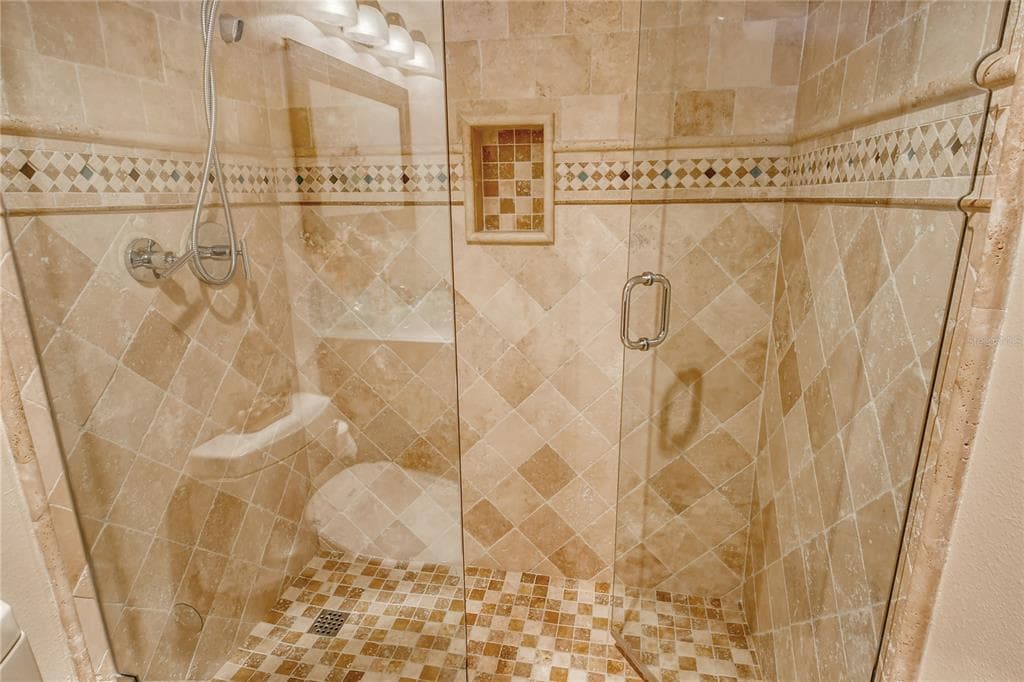 4800 GULF OF MEXICO DRIVE 205 photo 24