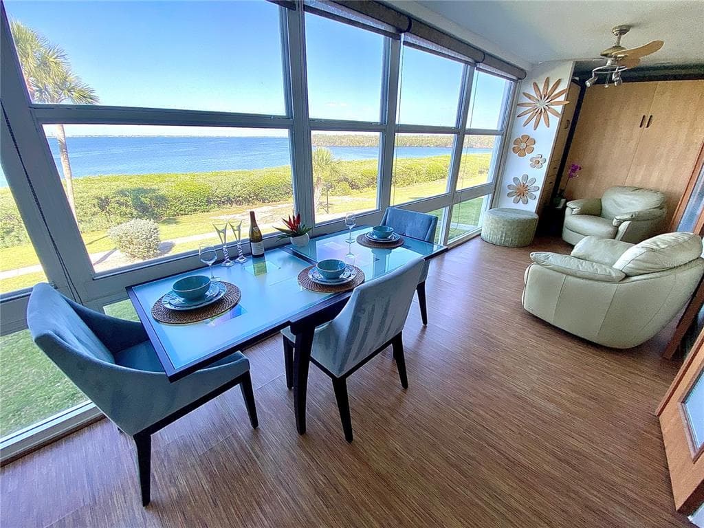 4800 GULF OF MEXICO DRIVE 205 photo 14