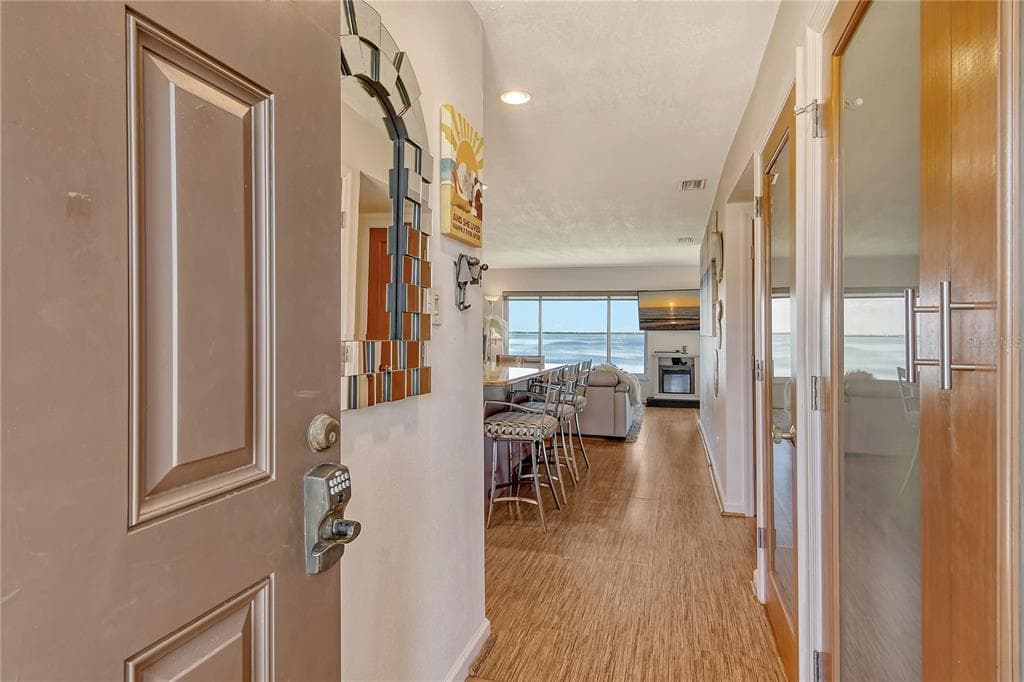 4800 GULF OF MEXICO DRIVE 205 photo 4