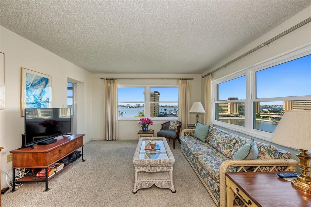 4575 COVE CIRCLE 709 photo 16