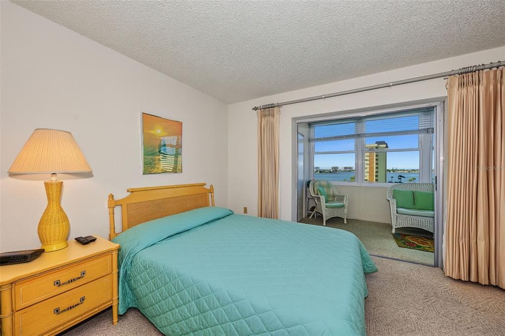 4575 COVE CIRCLE 709 photo 22