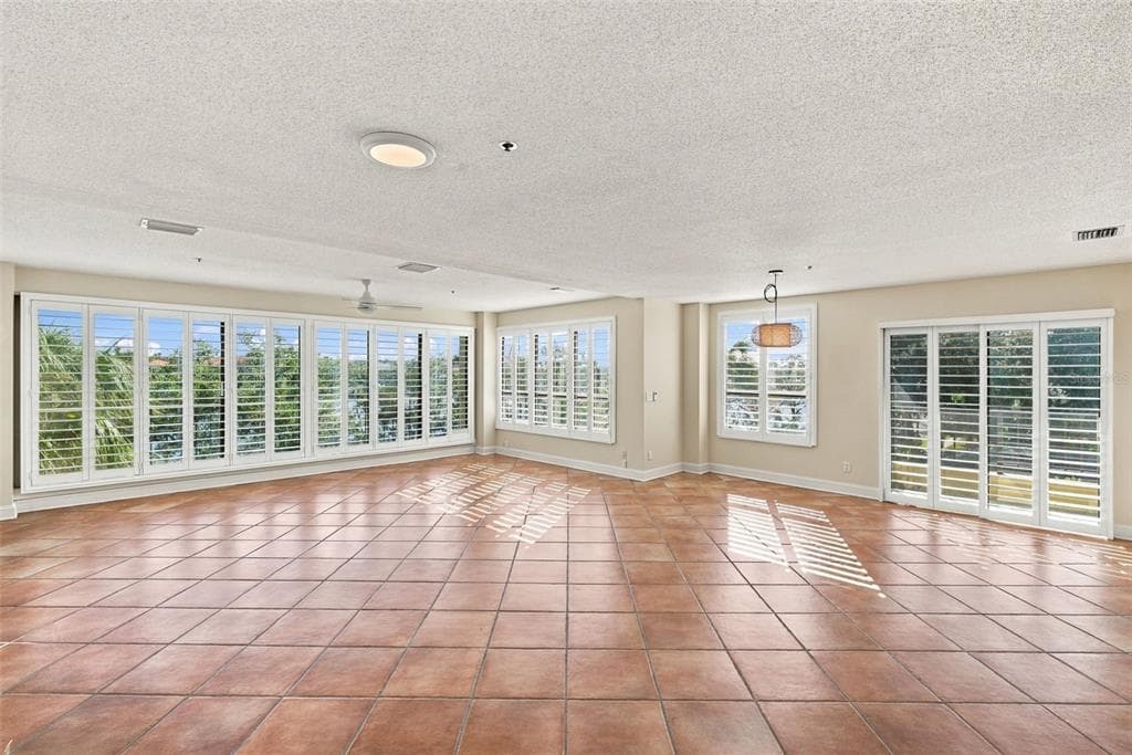 1 BARBADOS AVENUE 2D photo 6