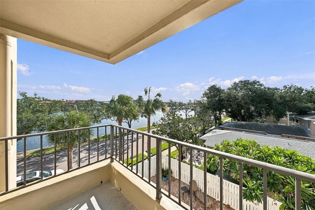 1 BARBADOS AVENUE 2D photo 20