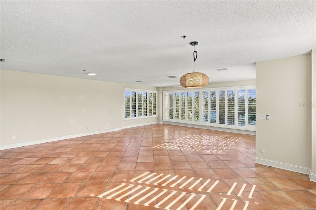 1 BARBADOS AVENUE 2D photo 9