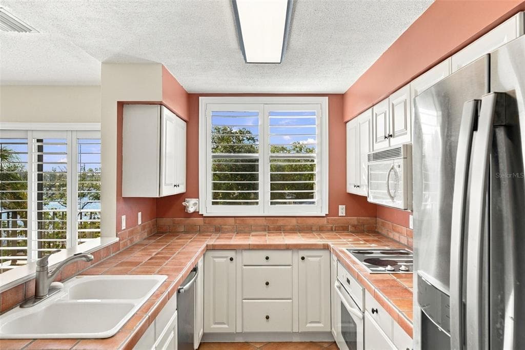 1 BARBADOS AVENUE 2D photo 18