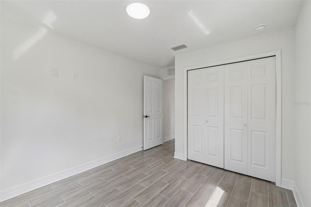 5535 TEVIS TERRACE photo 22