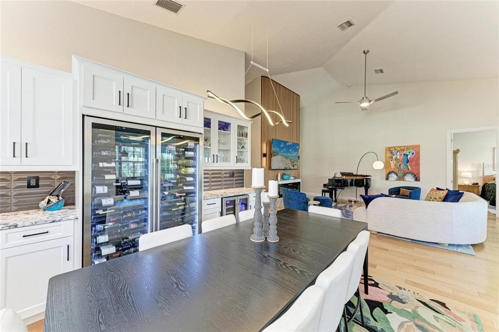 197 TROPICANA DRIVE 1522 photo 20