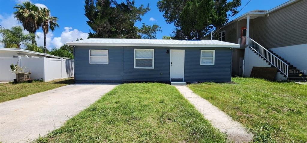 7338 NEW YORK AVENUE photo 1
