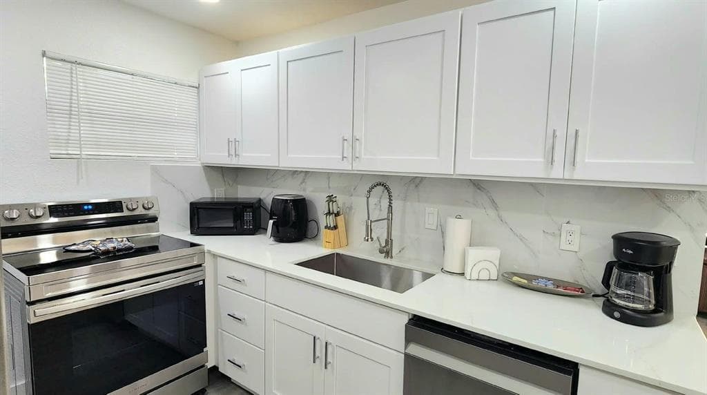 7338 NEW YORK AVENUE photo 8