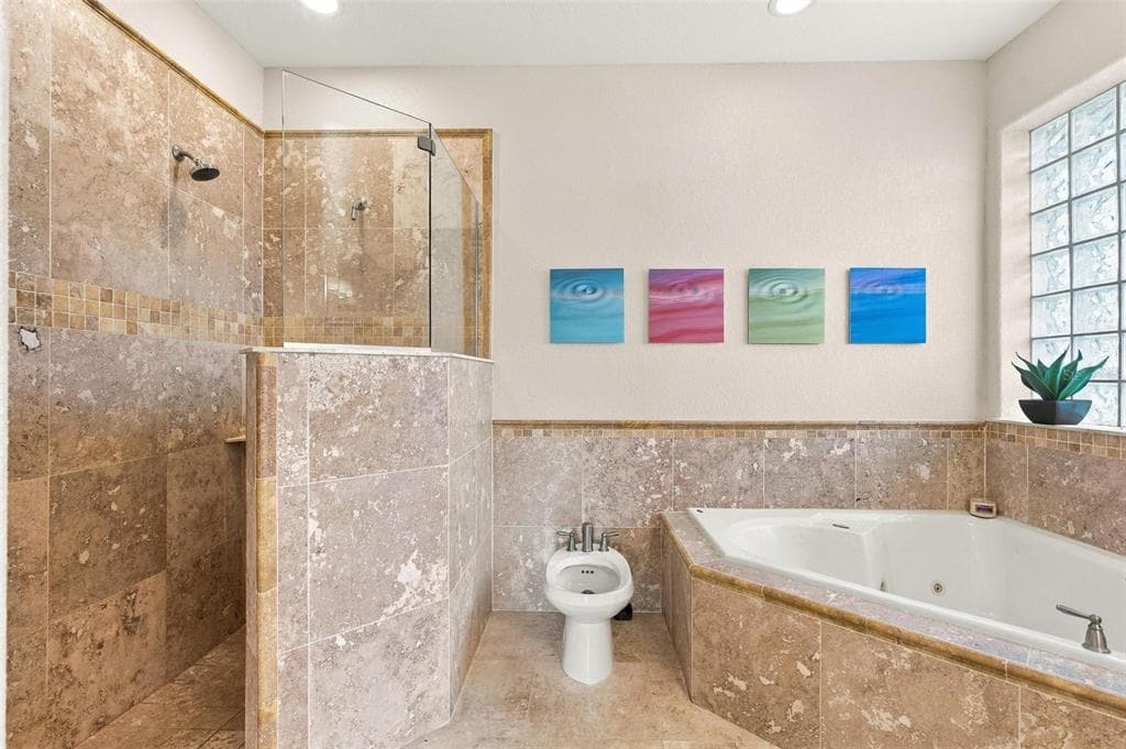 12824 BELLERIVE DRIVE photo 15