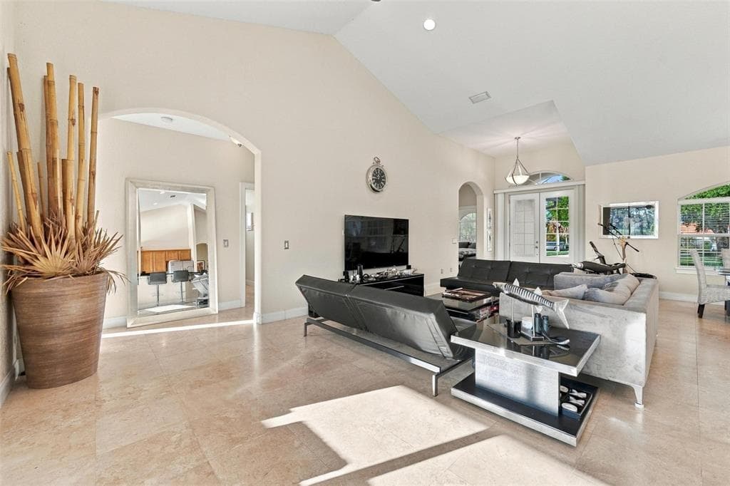 12824 BELLERIVE DRIVE 4