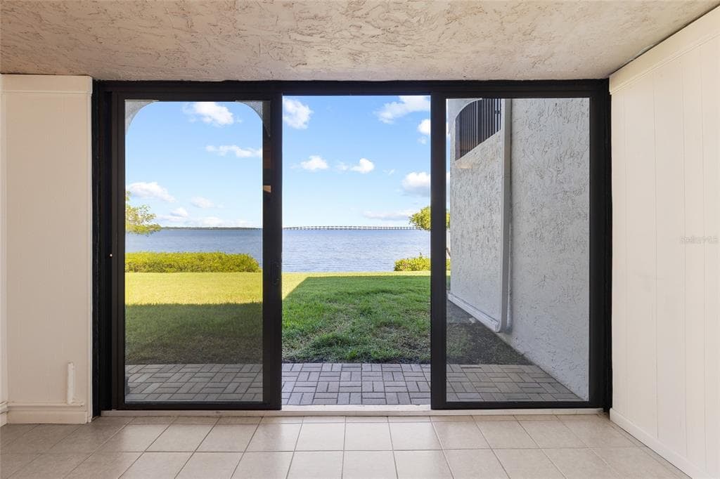 2980 HAINES BAYSHORE ROAD 105 photo 14