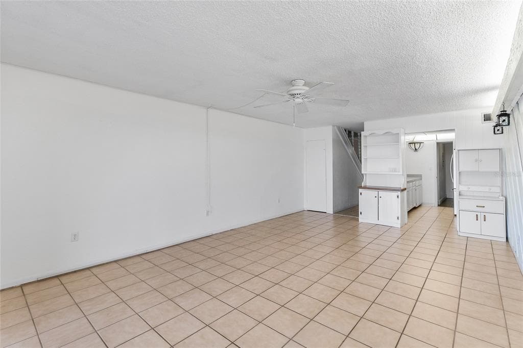 2980 HAINES BAYSHORE ROAD 105 photo 8
