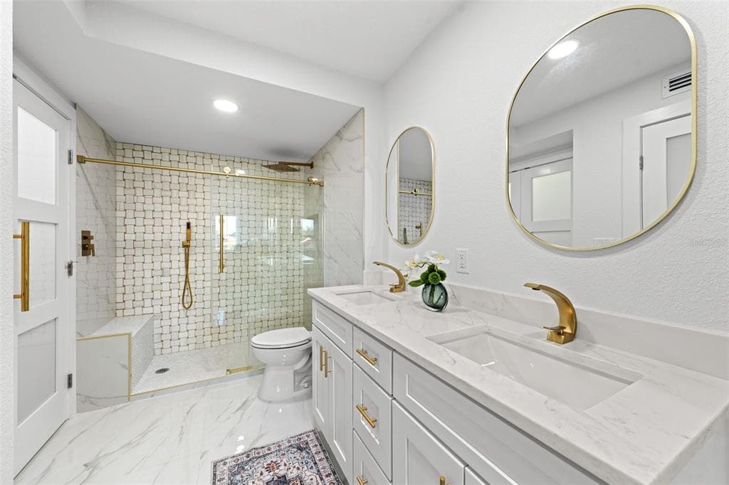 4900 BRITTANY DRIVE S 405 photo 19