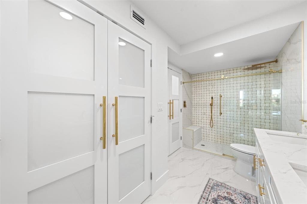 4900 BRITTANY DRIVE S 405 photo 21