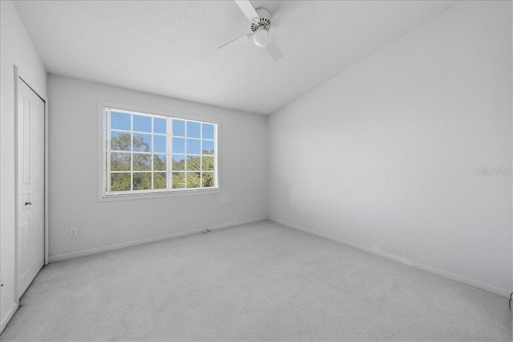 116 BRENT CIRCLE photo 20
