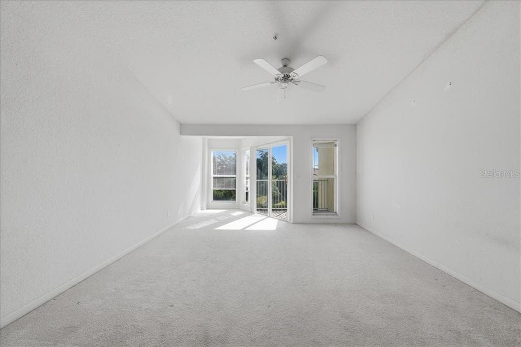116 BRENT CIRCLE photo 14