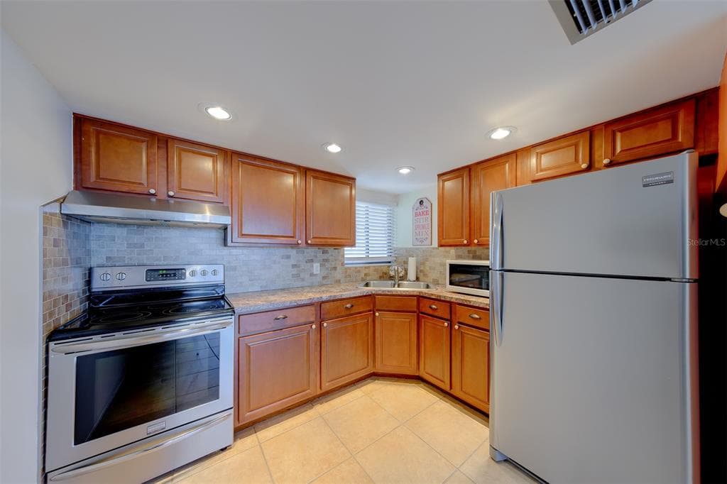 500 N OSCEOLA AVENUE 609 photo 7