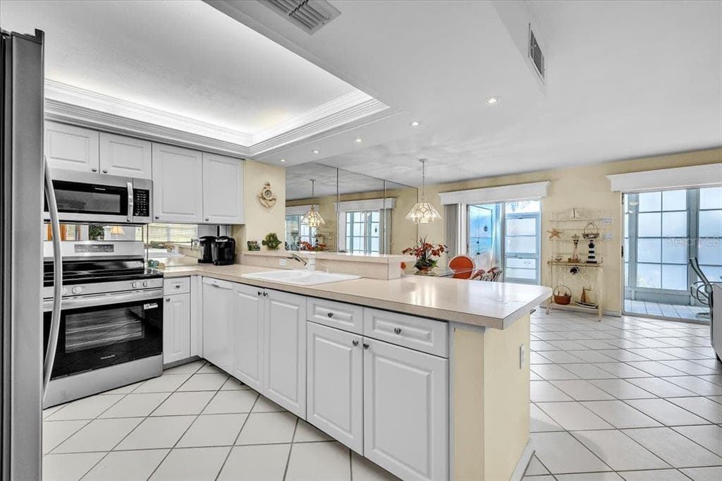 4000 BAL HARBOR BOULEVARD 317 photo 14