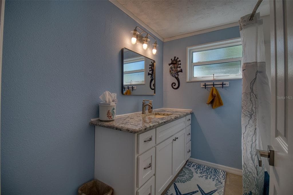 13734 SAN JUAN AVENUE photo 23