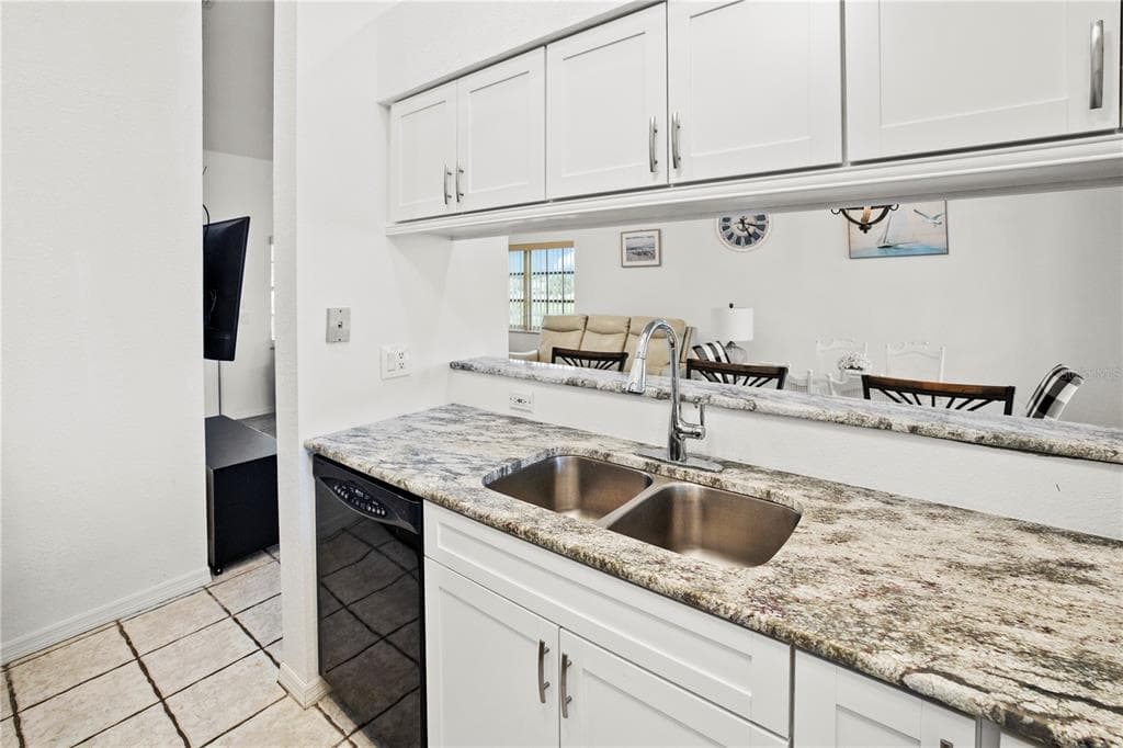 26283 NADIR ROAD 201 photo 14