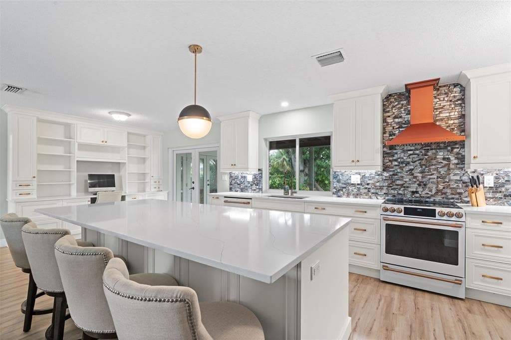 1045 NW 69TH AVENUE photo 4