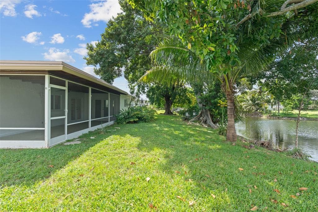 1045 NW 69TH AVENUE photo 25