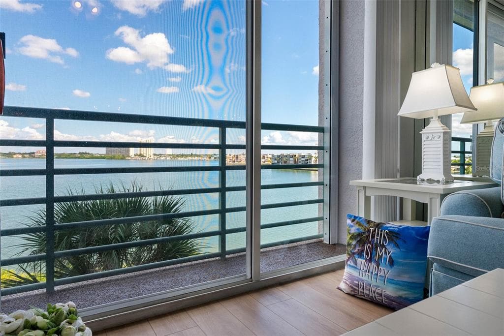 8021 SAILBOAT KEY BOULEVARD S 304 photo 10